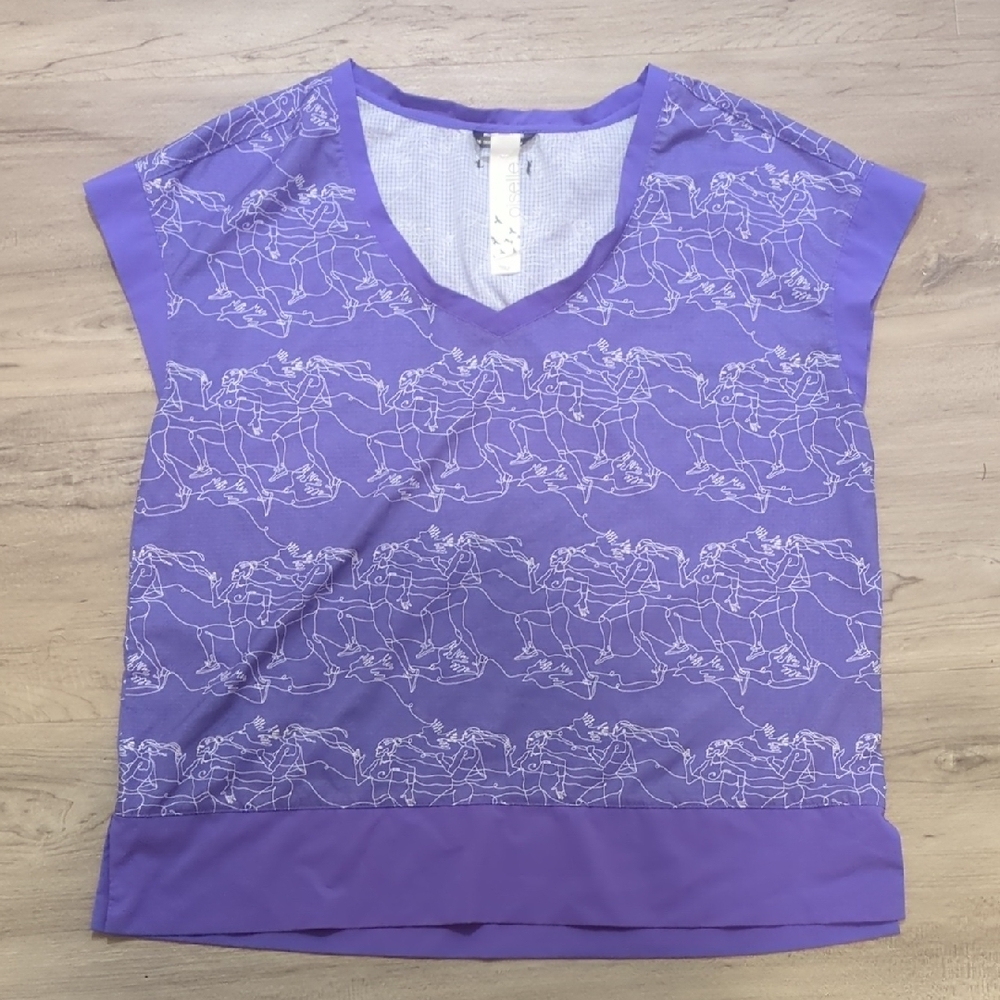 Oiselle Flyout Top